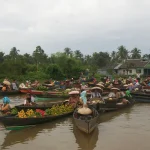 lokbaintan-floating-market